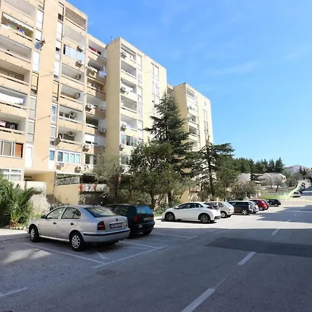 Mali U Centru Apartmán *