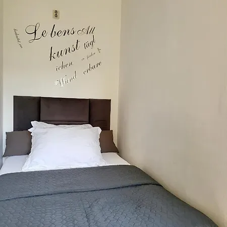 Mali U Centru Apartmán
